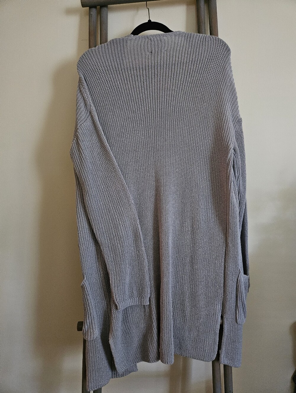 Francesca's Light Gray Open-Front Knit Cardigan with Pockets - Picture 9 of 11
